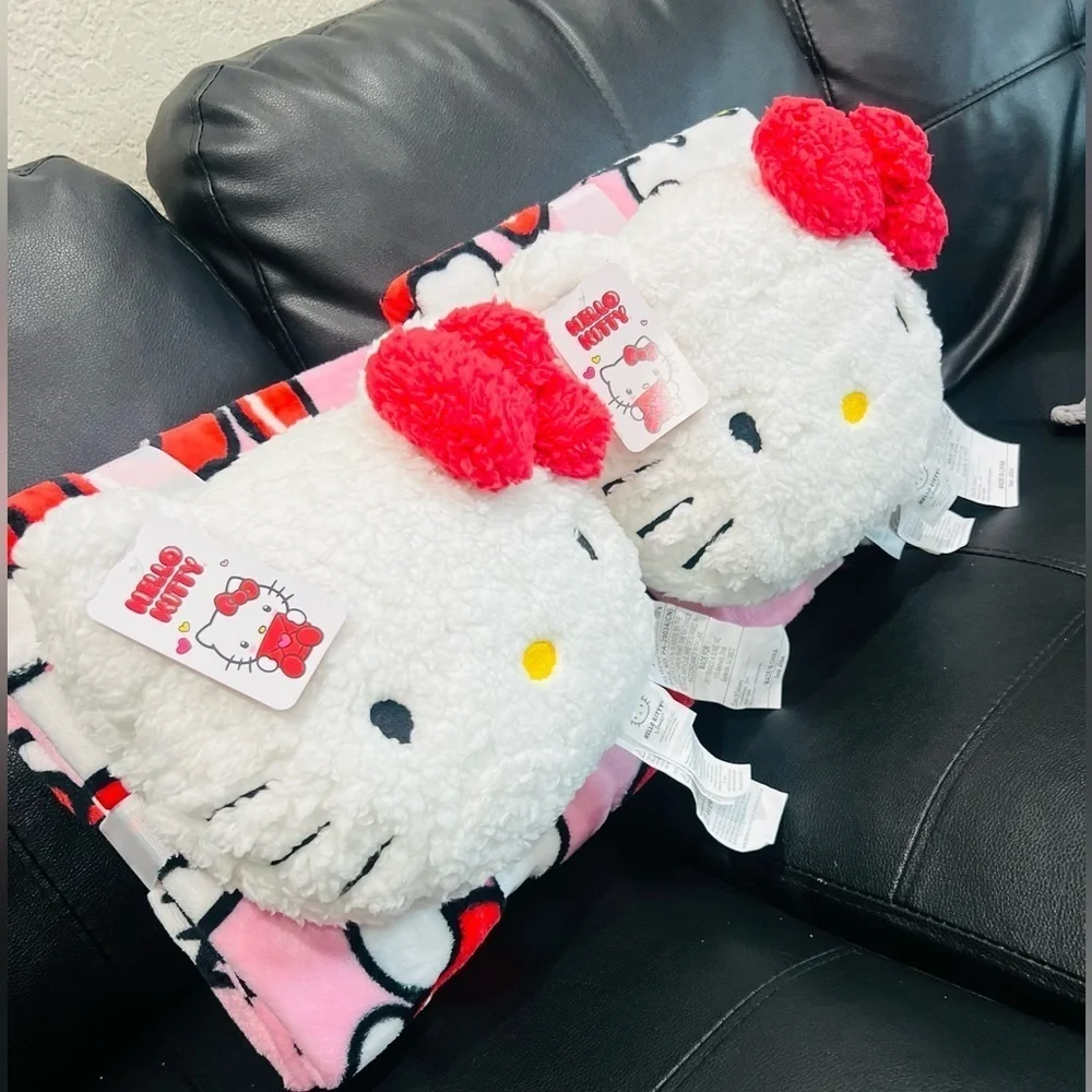 NEW HELLO KITTY NOGGINZ PILLOW & PLUSH BLANKET SET